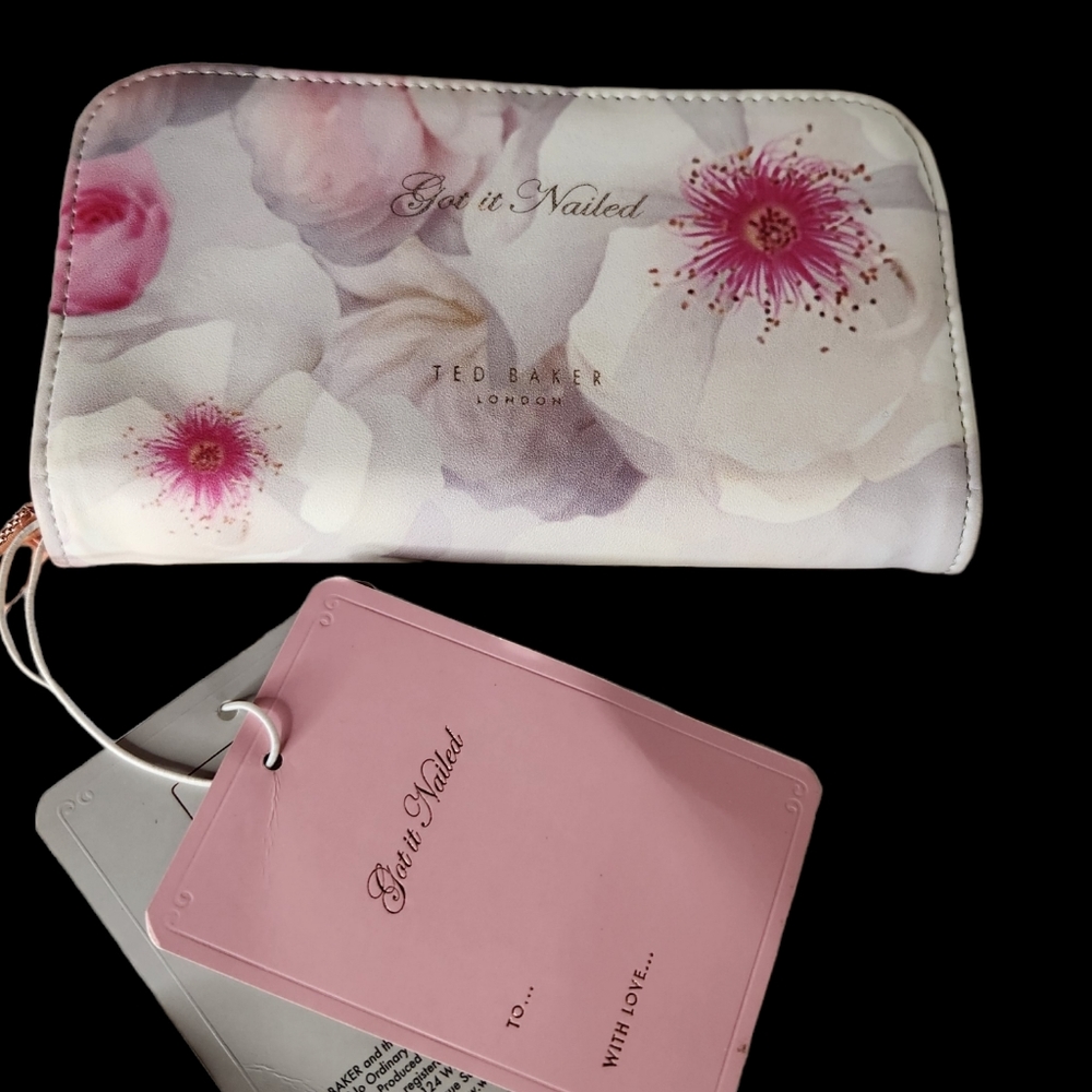 TED BAKER London GOT IT NAILED